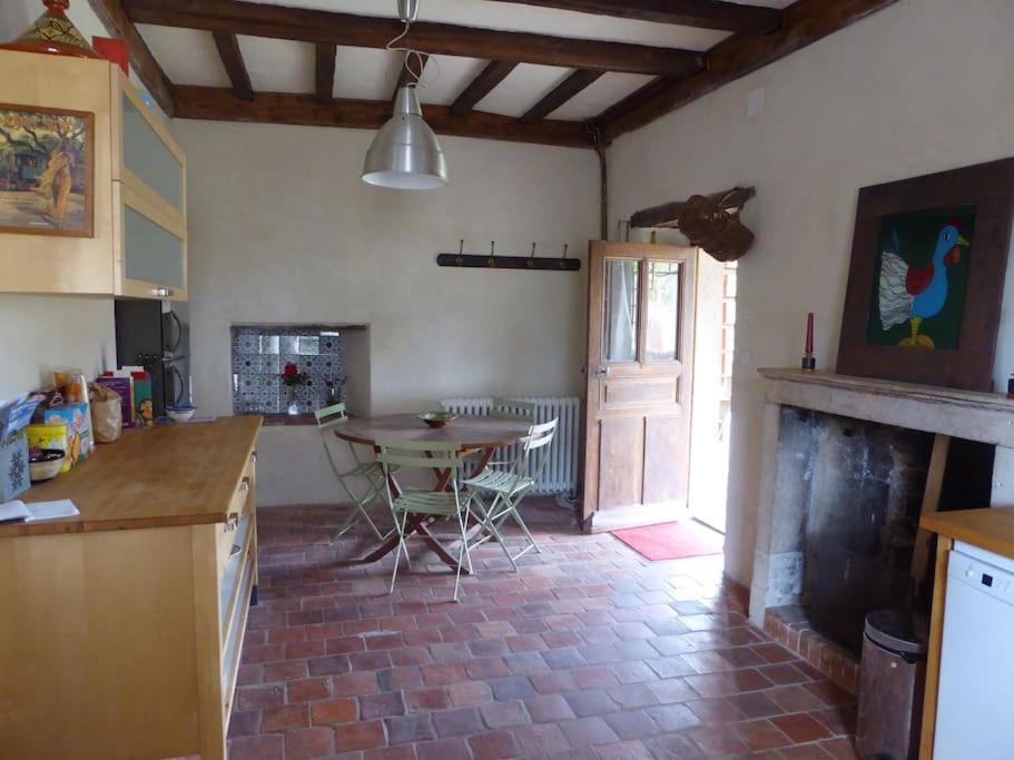 Flee  Belle Maison En Bourgogne - Auxois - Morvan מראה חיצוני תמונה