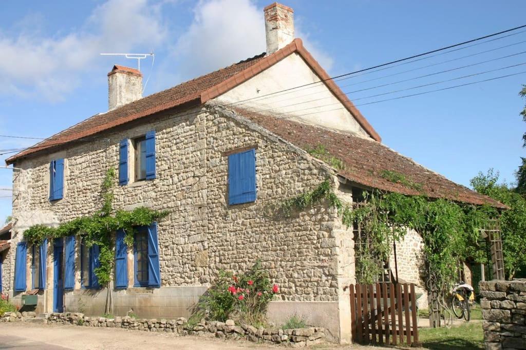 Flee  Belle Maison En Bourgogne - Auxois - Morvan מראה חיצוני תמונה